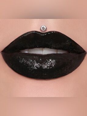Jeffree Star Supreme Gloss NWT Full pigment Lip Gloss Weirdo